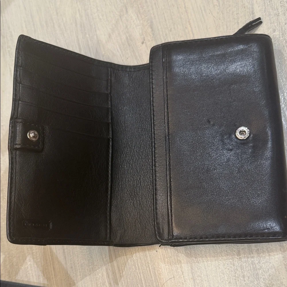 Vintage Coach Soho Black Leather Clutch